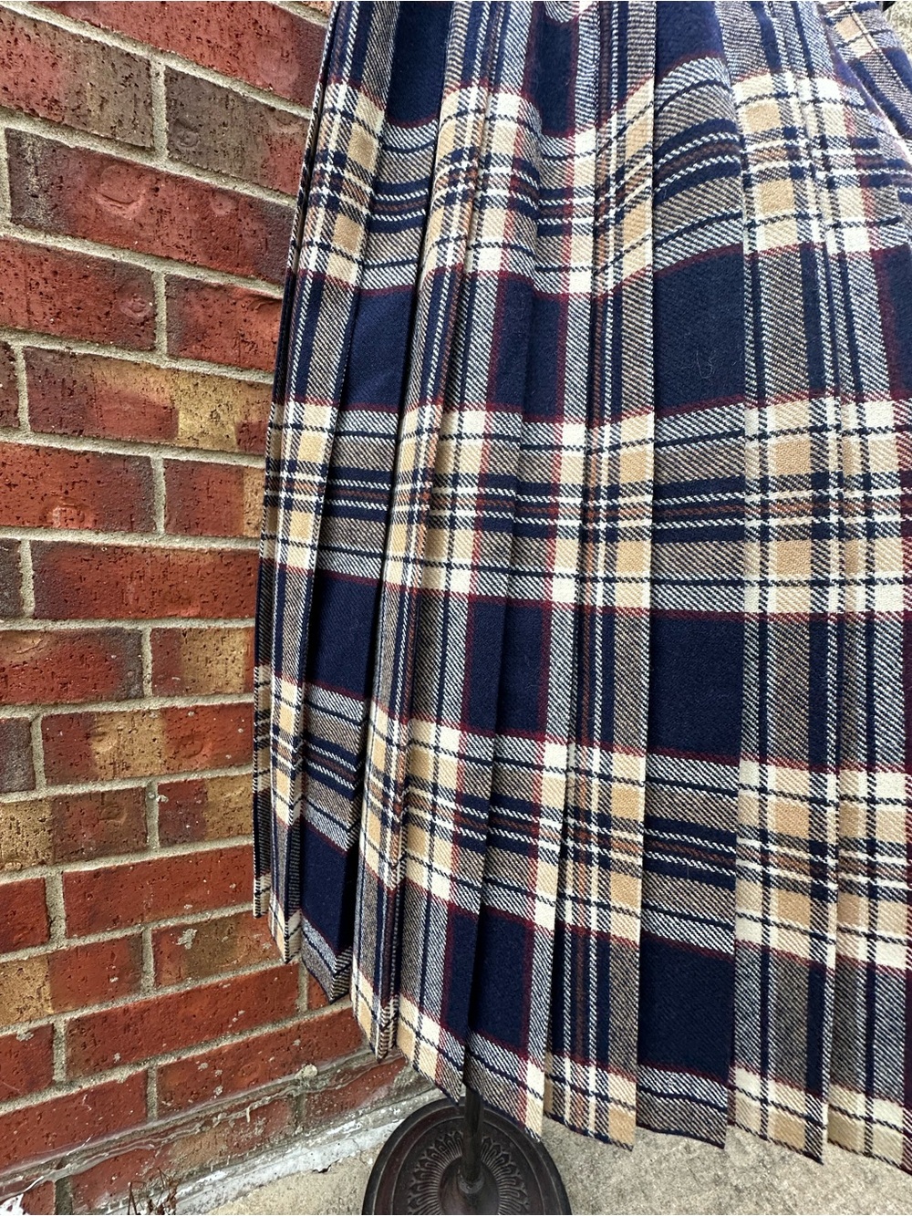 Pitlochry Knitwear Made In Scotland Pure New Wool Tartan Wrap Fringe Skirt Prep - Picture 10 of 16